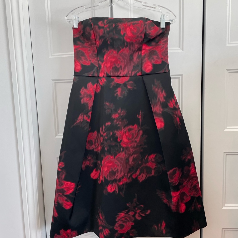Floral Strapless Dress - Black and Red